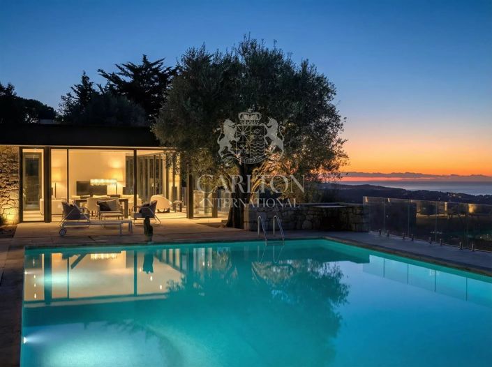 Image No.8-4 Bed House for sale