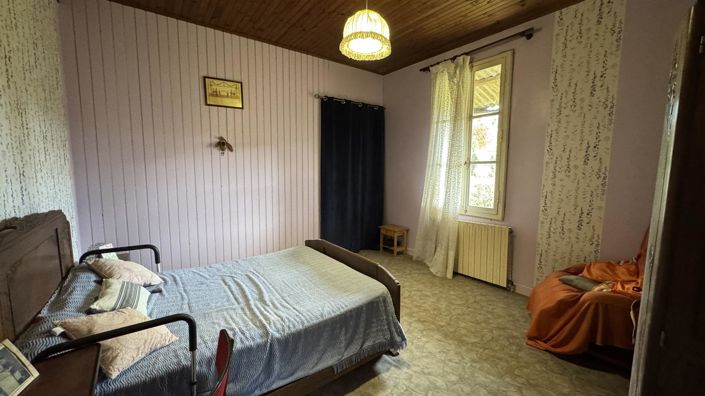 Image No.10-2 Bed House for sale