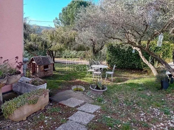 Image No.5-4 Bed House for sale