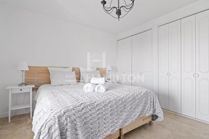 Image No.12-6 Bed House for sale