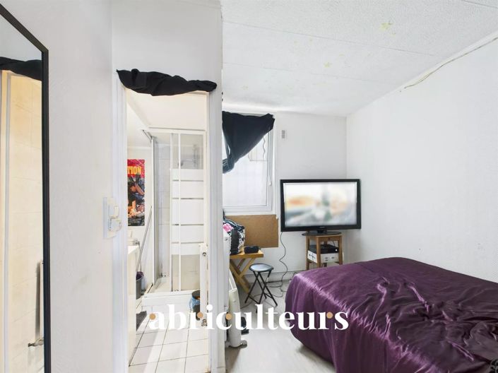 Image No.9-1 Bed Apartment for sale