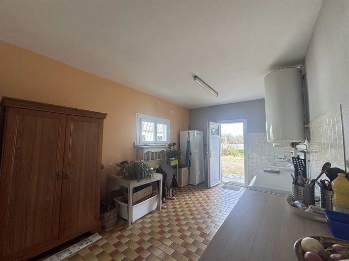 Image No.14-3 Bed House for sale