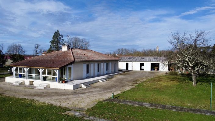 Image No.17-3 Bed House for sale