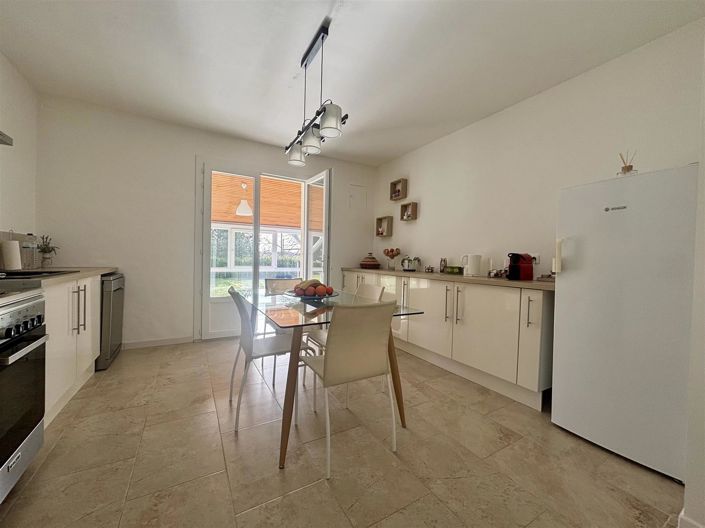 Image No.7-3 Bed House for sale