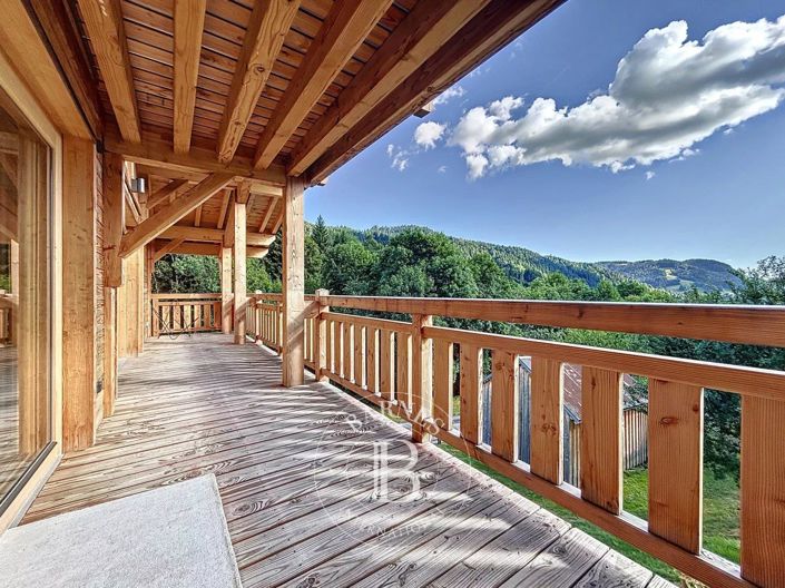 Image No.12-5 Bed Apartment for sale