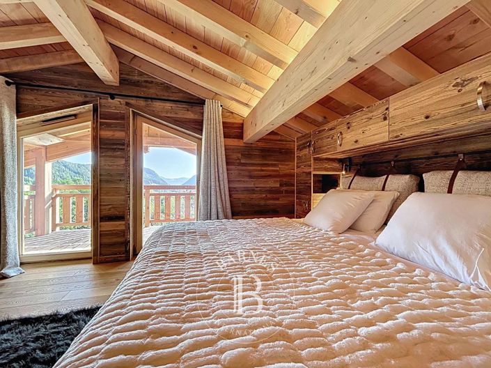 Image No.16-5 Bed Apartment for sale