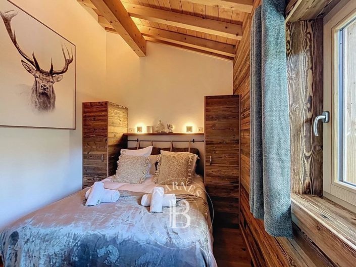 Image No.28-5 Bed Apartment for sale