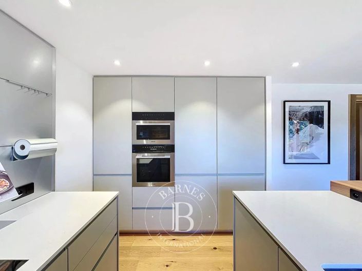 Image No.4-5 Bed Apartment for sale