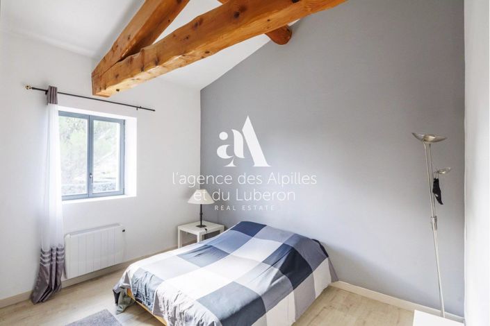 Image No.11-5 Bed House for sale