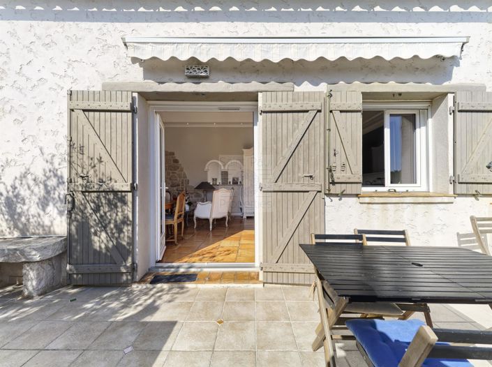 Image No.5-3 Bed House for sale