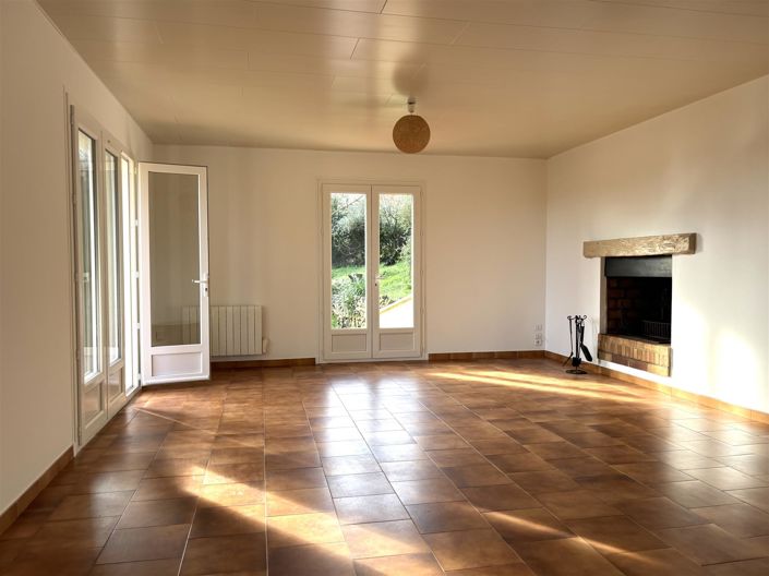 Image No.6-3 Bed House for sale