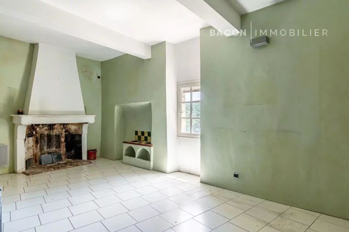 Image No.2-House for sale