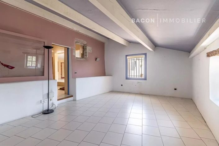 Image No.6-House for sale