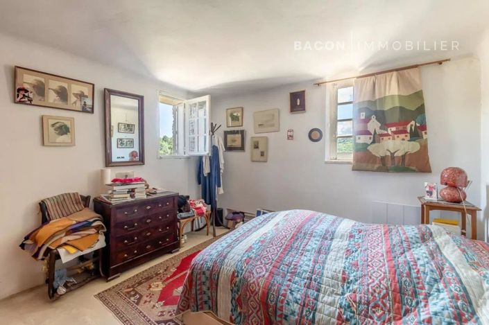 Image No.8-4 Bed Apartment for sale