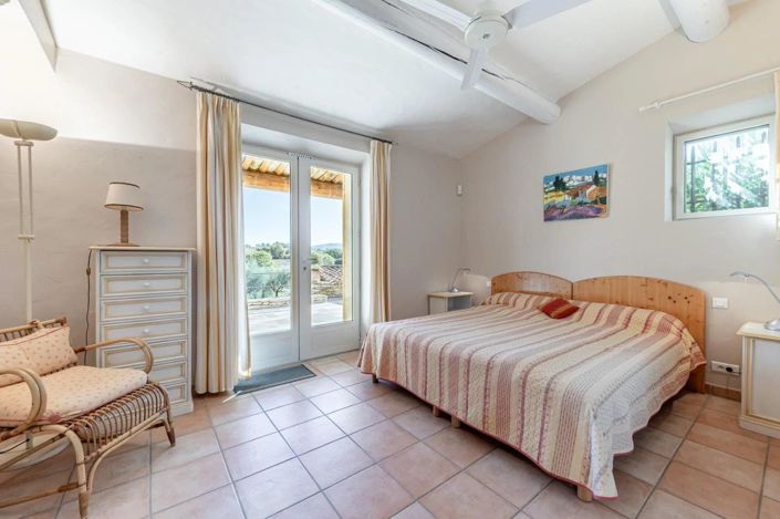 Image No.11-6 Bed House for sale