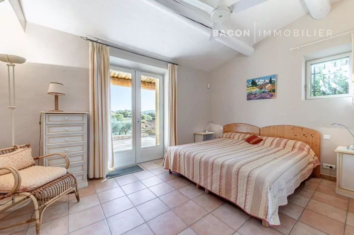 Image No.11-6 Bed House for sale