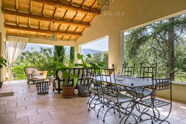Image No.3-4 Bed House for sale