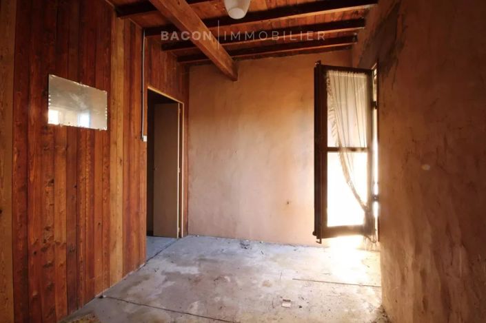 Image No.5-House for sale