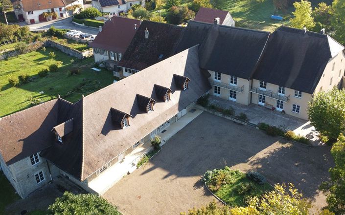 Image No.12-Propriété de 7 chambres à vendre à Château-Chalon