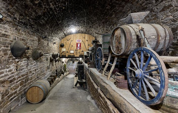 Image No.15-Propriété de 7 chambres à vendre à Château-Chalon