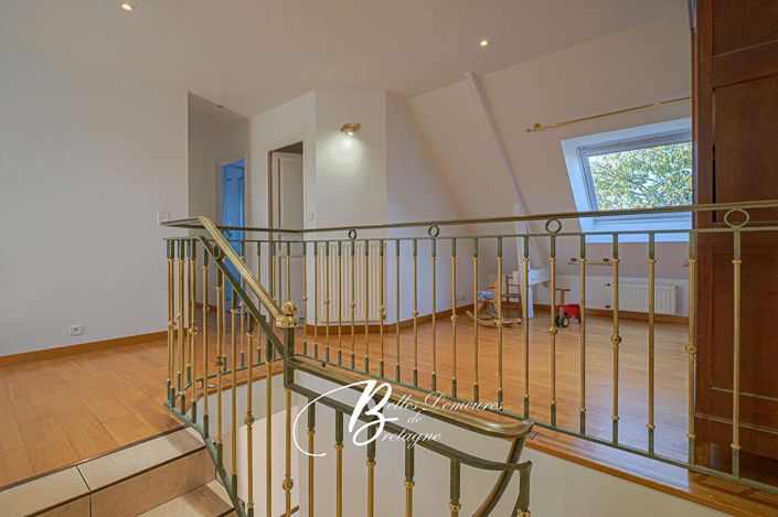 Image No.13-5 Bed House for sale