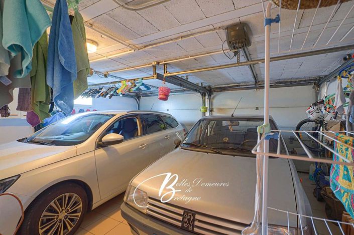 Image No.20-5 Bed House for sale