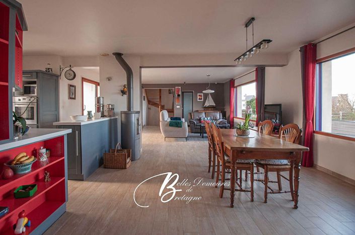 Image No.7-4 Bed House for sale