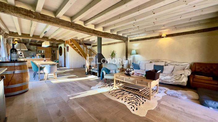 Image No.4-3 Bed Property for sale