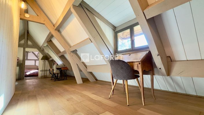 Image No.9-3 Bed Property for sale