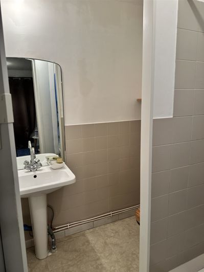 Image No.18-3 Bed House for sale