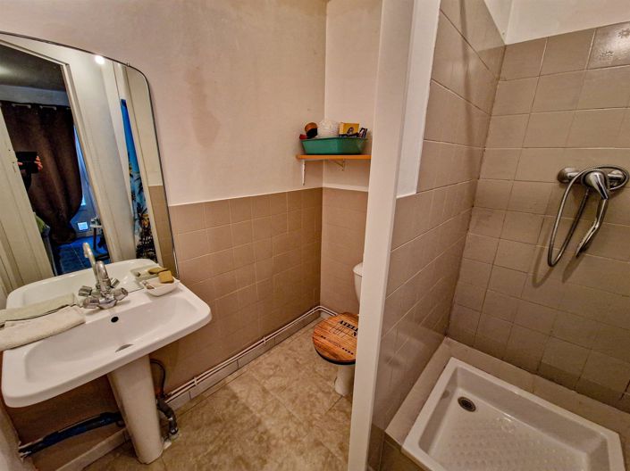 Image No.19-3 Bed House for sale