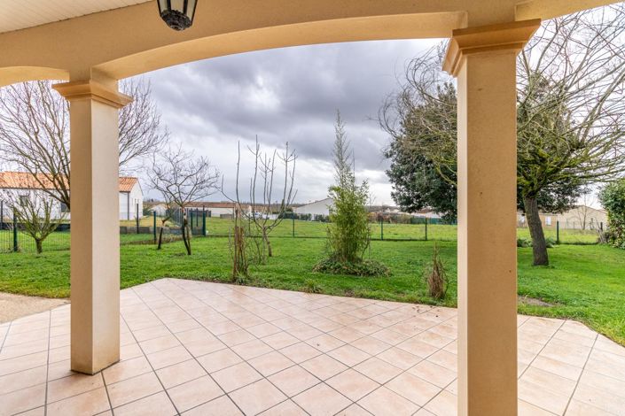 Image No.15-3 Bed House for sale