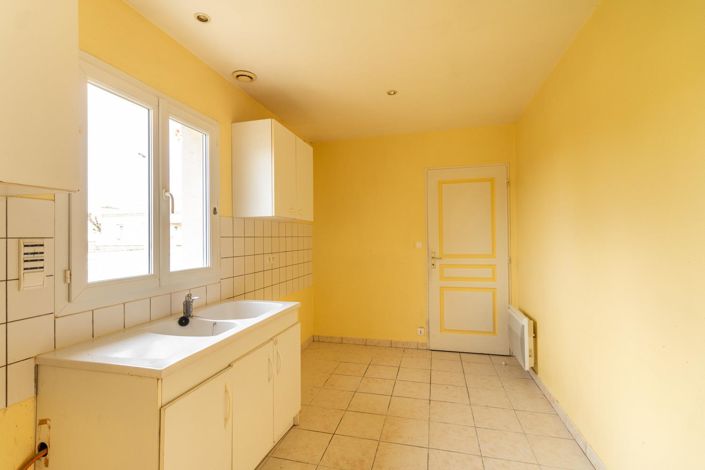 Image No.7-3 Bed House for sale