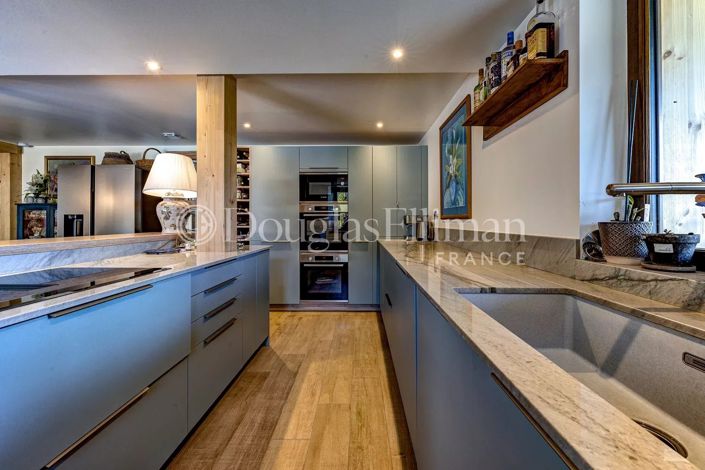 Image No.21-7 Bed House for sale