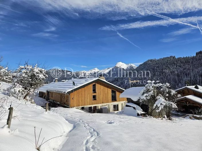 Image No.25-7 Bed House for sale