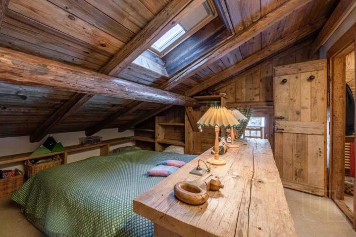 Image No.15-4 Bed House for sale