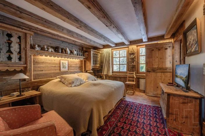 Image No.16-4 Bed House for sale