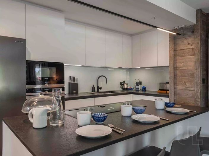 Image No.6-4 Bed Apartment for sale