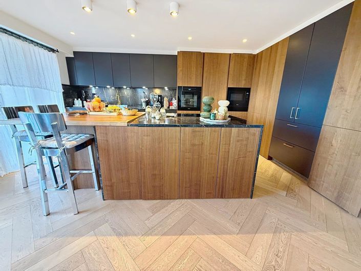 Image No.6-4 Bed Apartment for sale