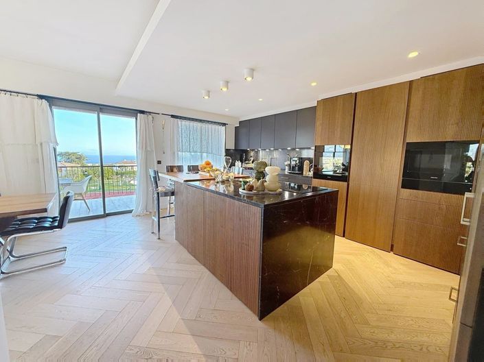 Image No.7-4 Bed Apartment for sale