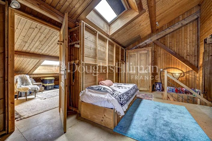 Image No.15-2 Bed House for sale