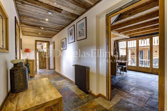 Image No.17-7 Bed House for sale