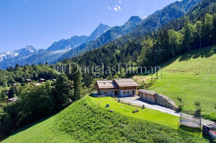 Image No.2-5 Bed House for sale