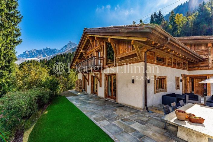 Image No.25-5 Bed House for sale