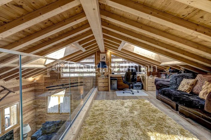 Image No.13-4 Bed House for sale