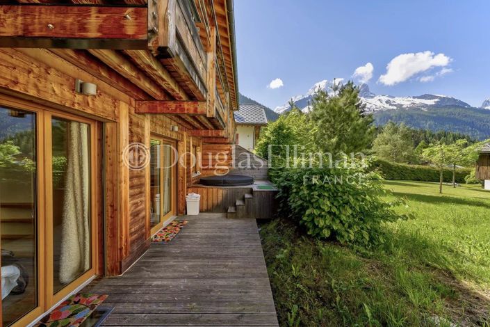 Image No.23-4 Bed House for sale