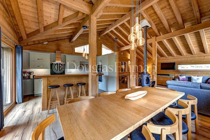 Image No.12-6 Bed House for sale