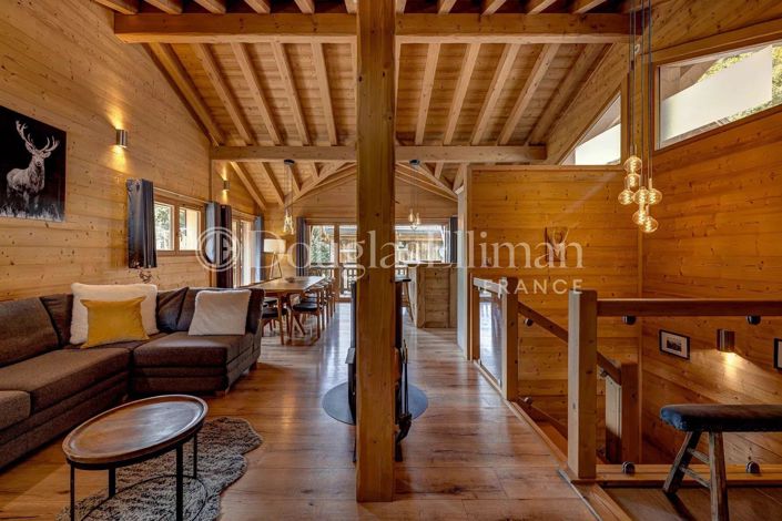 Image No.9-6 Bed House for sale