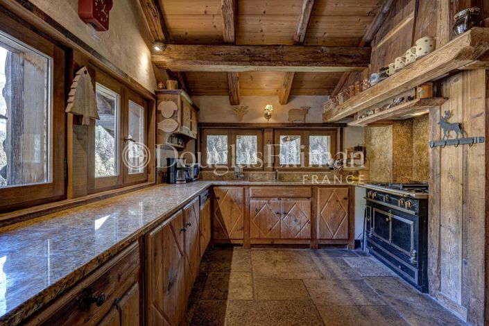 Image No.15-6 Bed House for sale