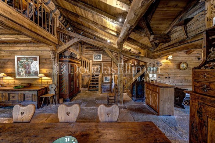 Image No.16-6 Bed House for sale